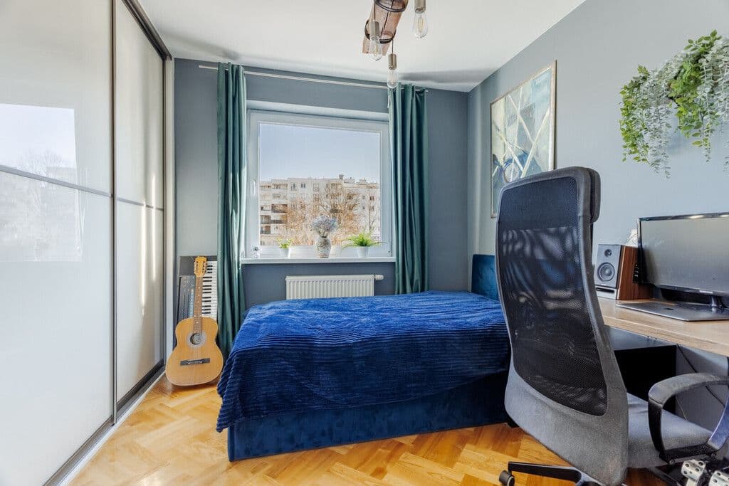 Cozy 4-room apartment with balcony in Białołęka – 9