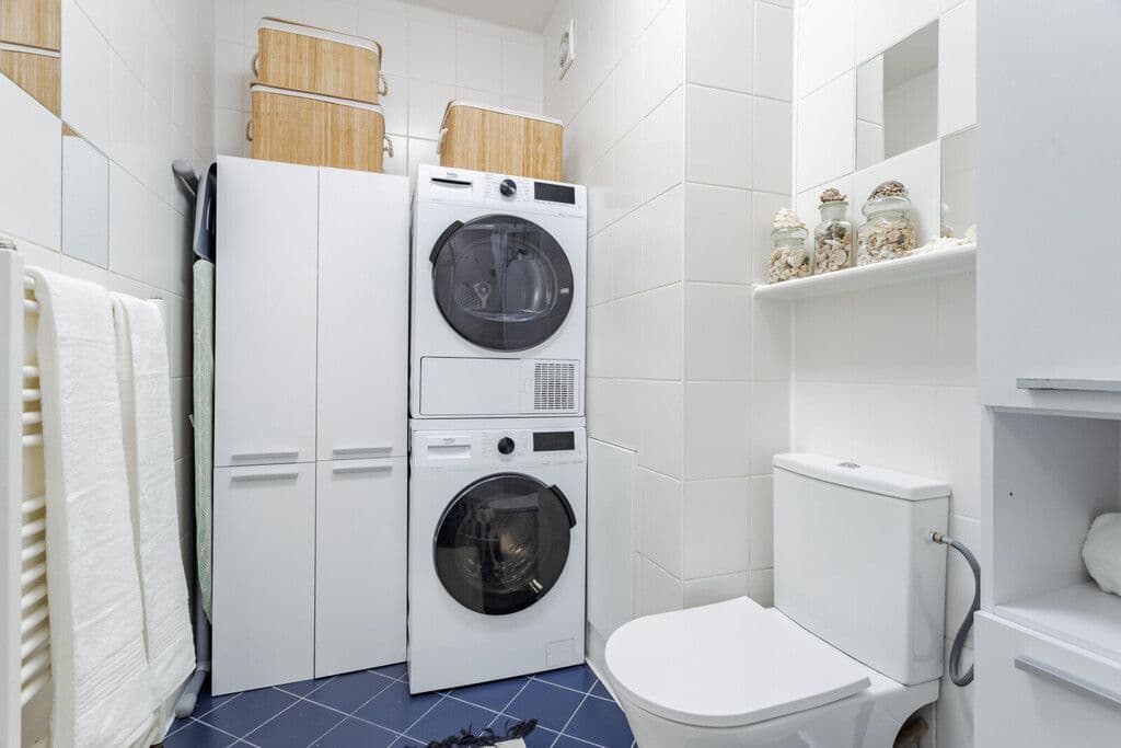 Cozy 4-room apartment with balcony in Białołęka – 13