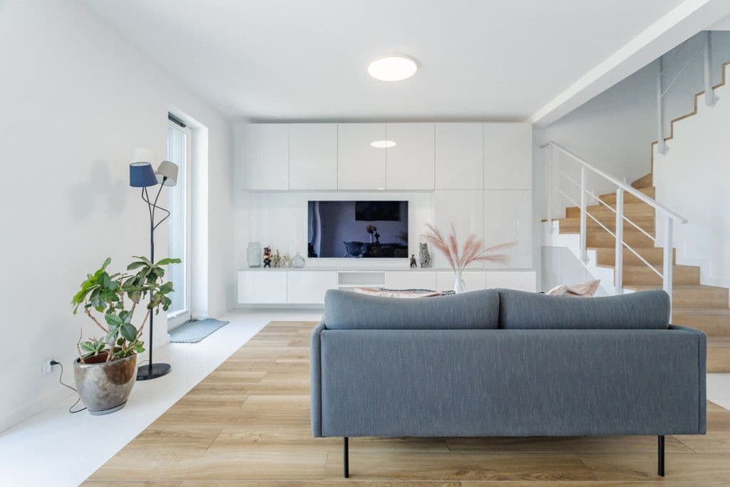 Modern middle segment house with garden in Białołęka – 6