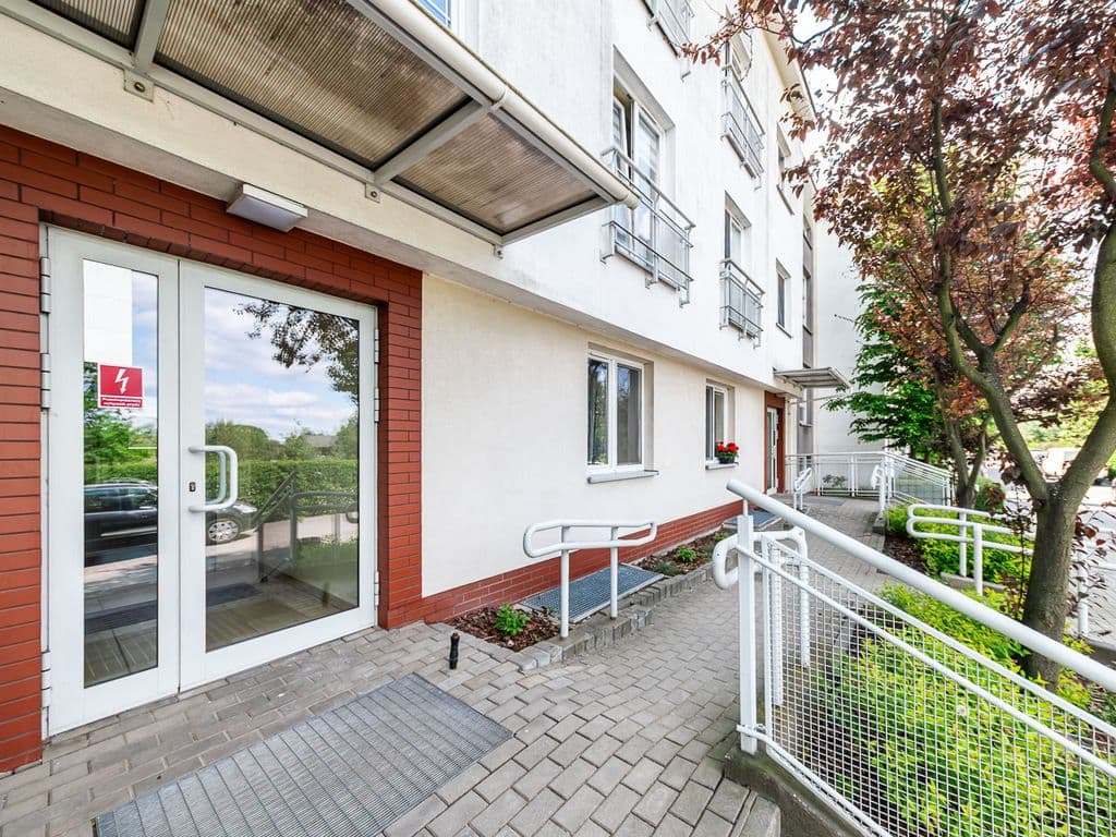 Light 2-room apartment in monitored Białołęka – 17