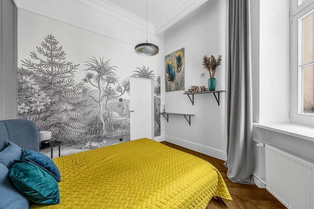 Spacious 4-room apartment in historic Warsaw – 15