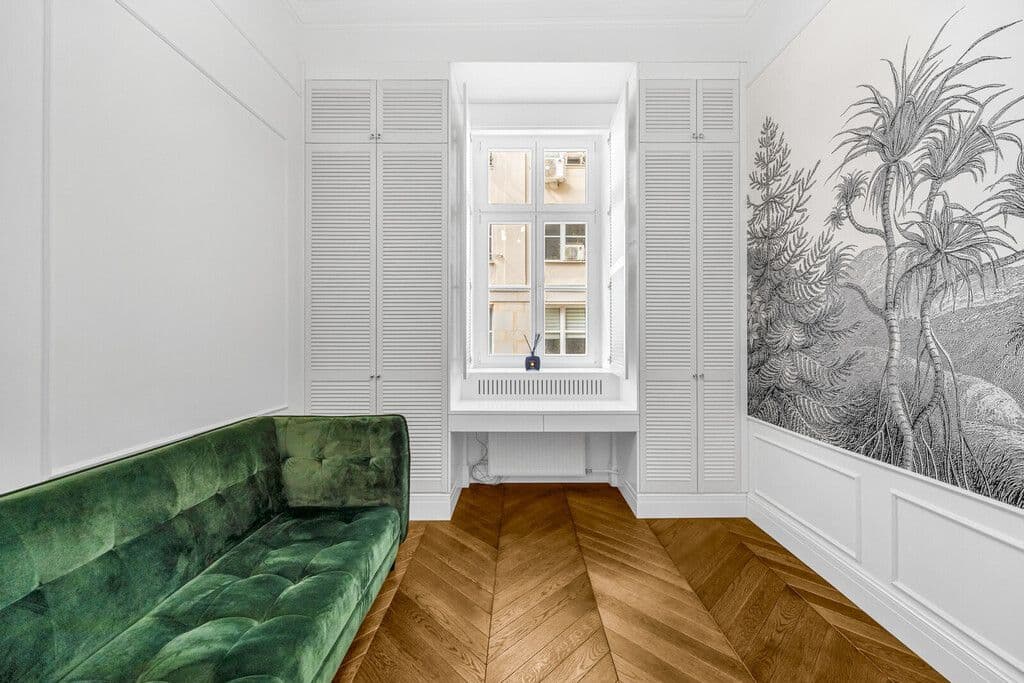 Spacious 4-room apartment in historic Warsaw – 16