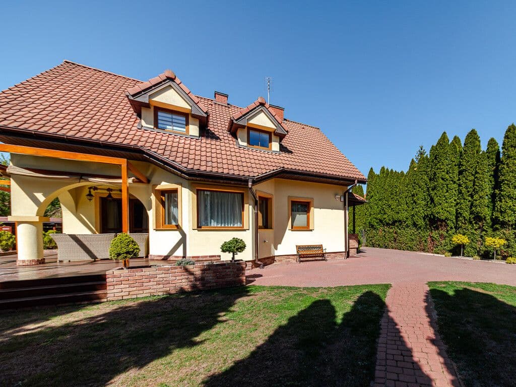 Przestronny dom bliźniak z ogrodem w Białołęce – 1