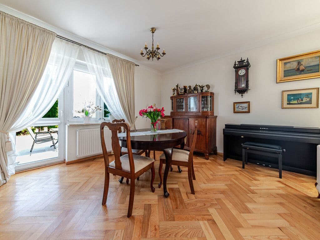 Rodzinny dom z ogrodem w Białołęce – 3