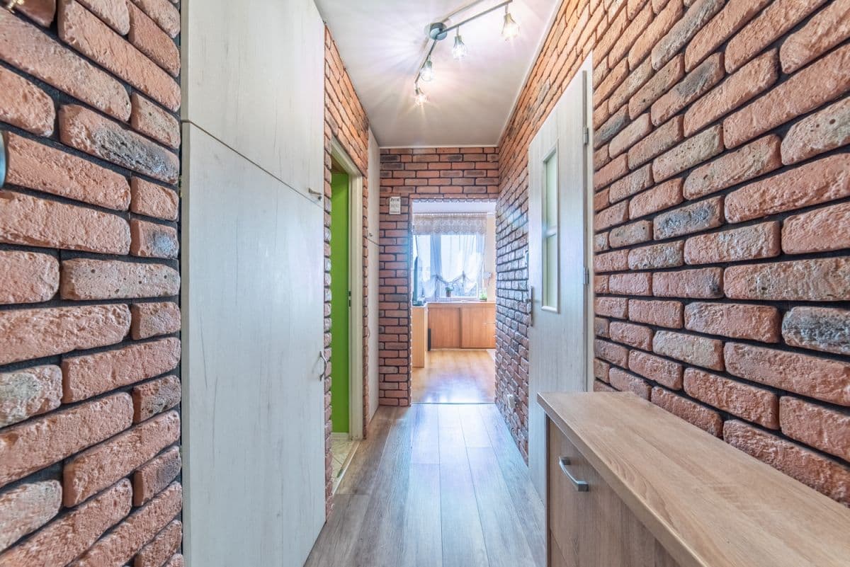 Sunny 2-room apartment near Bródno Metro – 4
