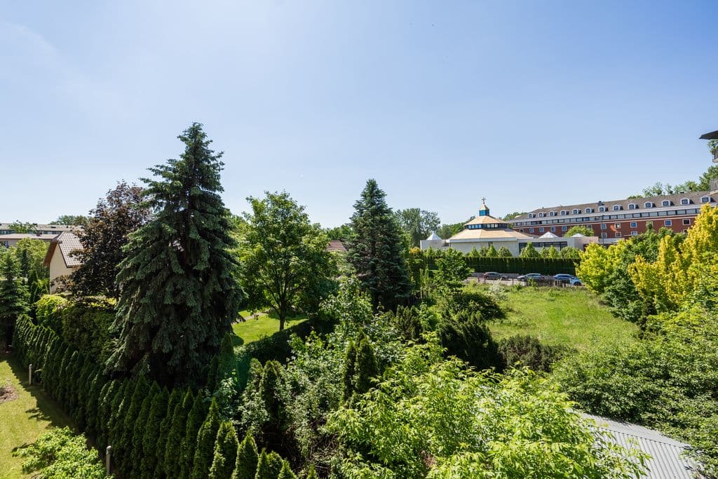 Quiet apartment with green views near Metro Młociny – 9