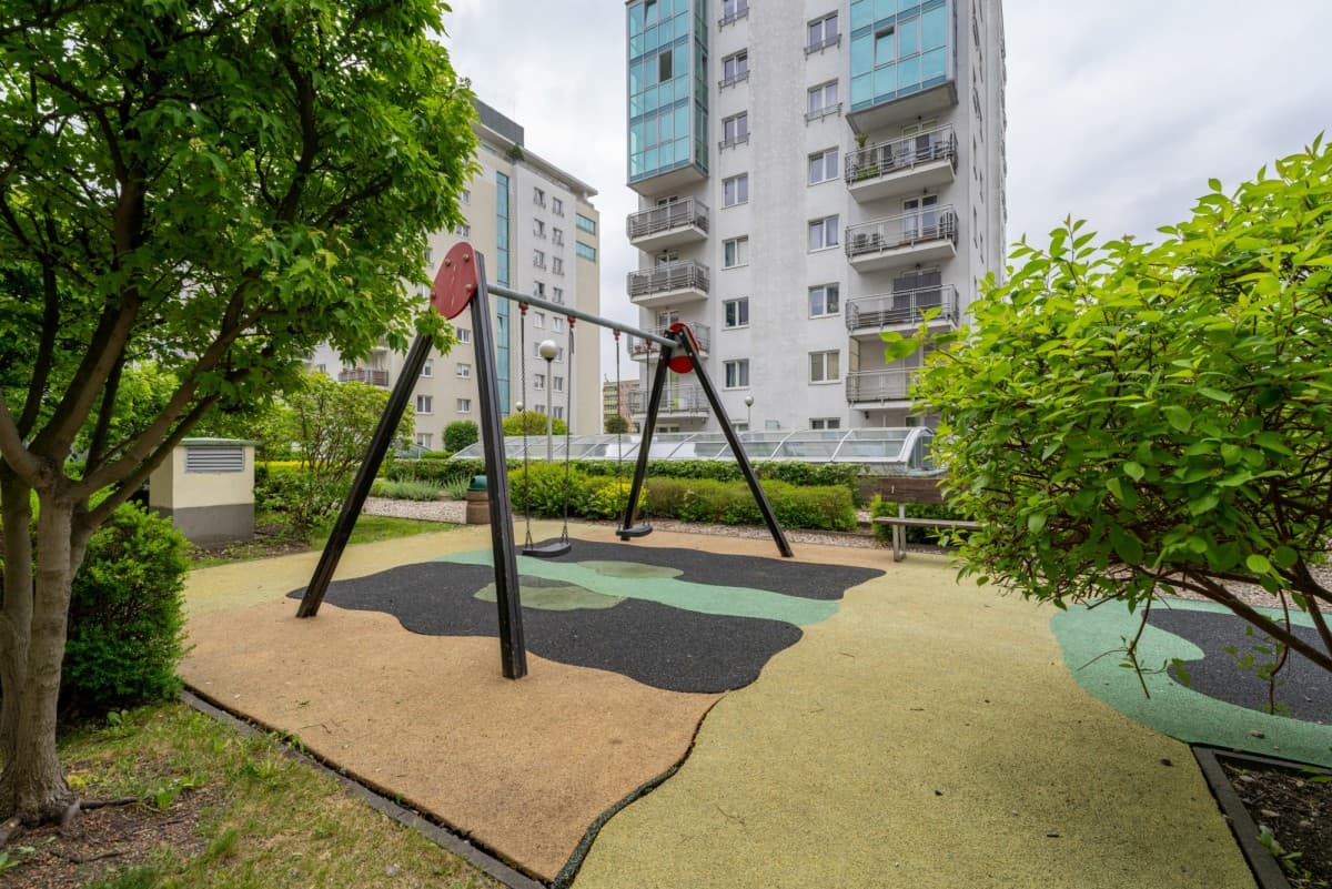 Spacious apartment near Park Bródnowski and metro – 19