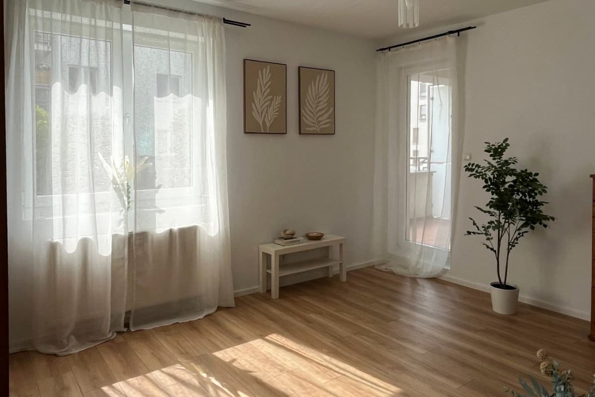 Spacious apartment near Park Bródnowski and metro – 9