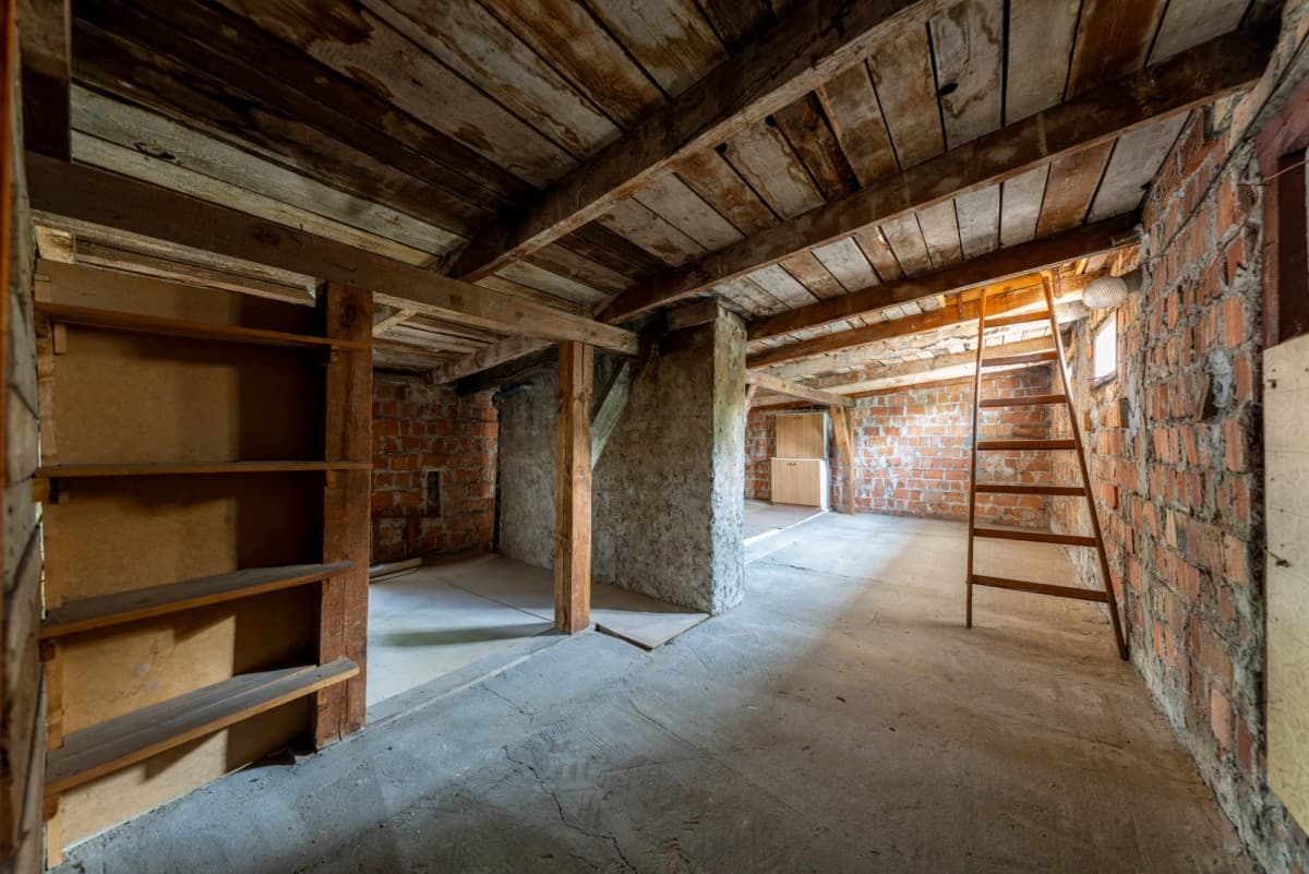 Investment property with development potential in Ursynów – 12