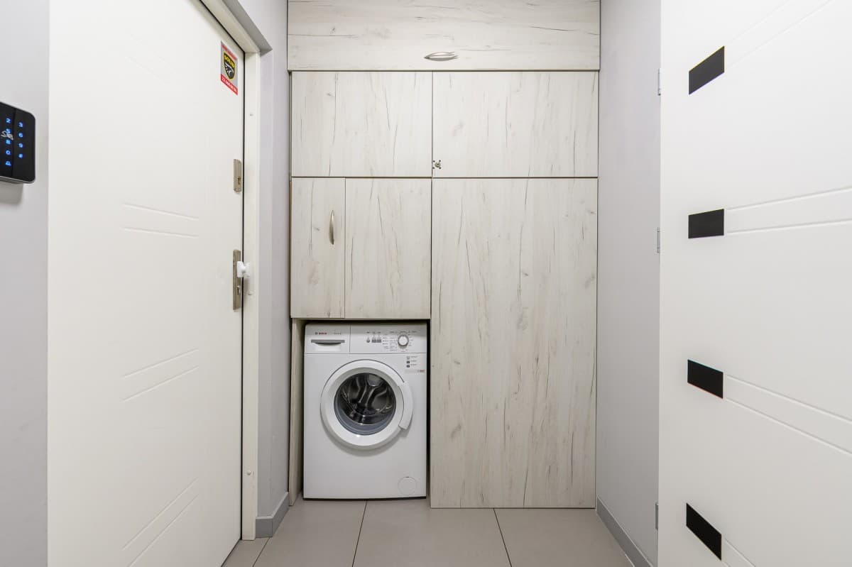 Dual independent apartments near city center – 10