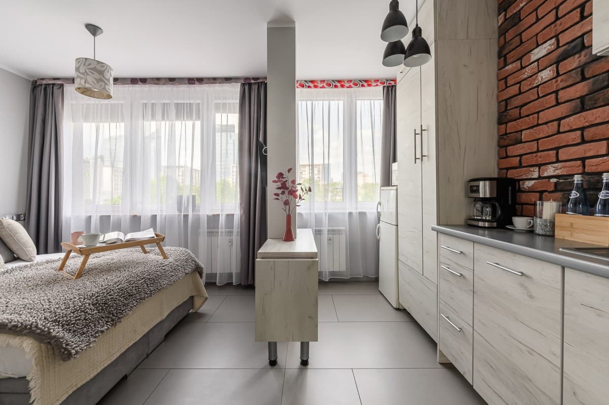 Dual independent apartments near city center – 11