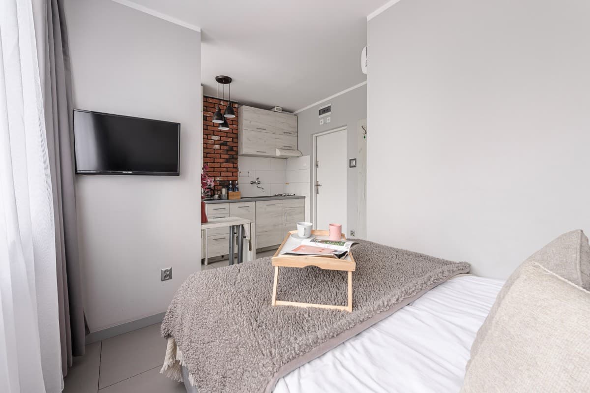 Dual independent apartments near city center – 16