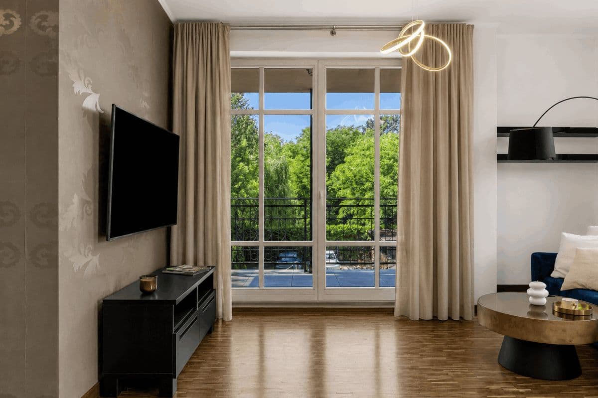 Stylowe 2-pokojowe mieszkanie z dużym balkonem w Wawrze – 10