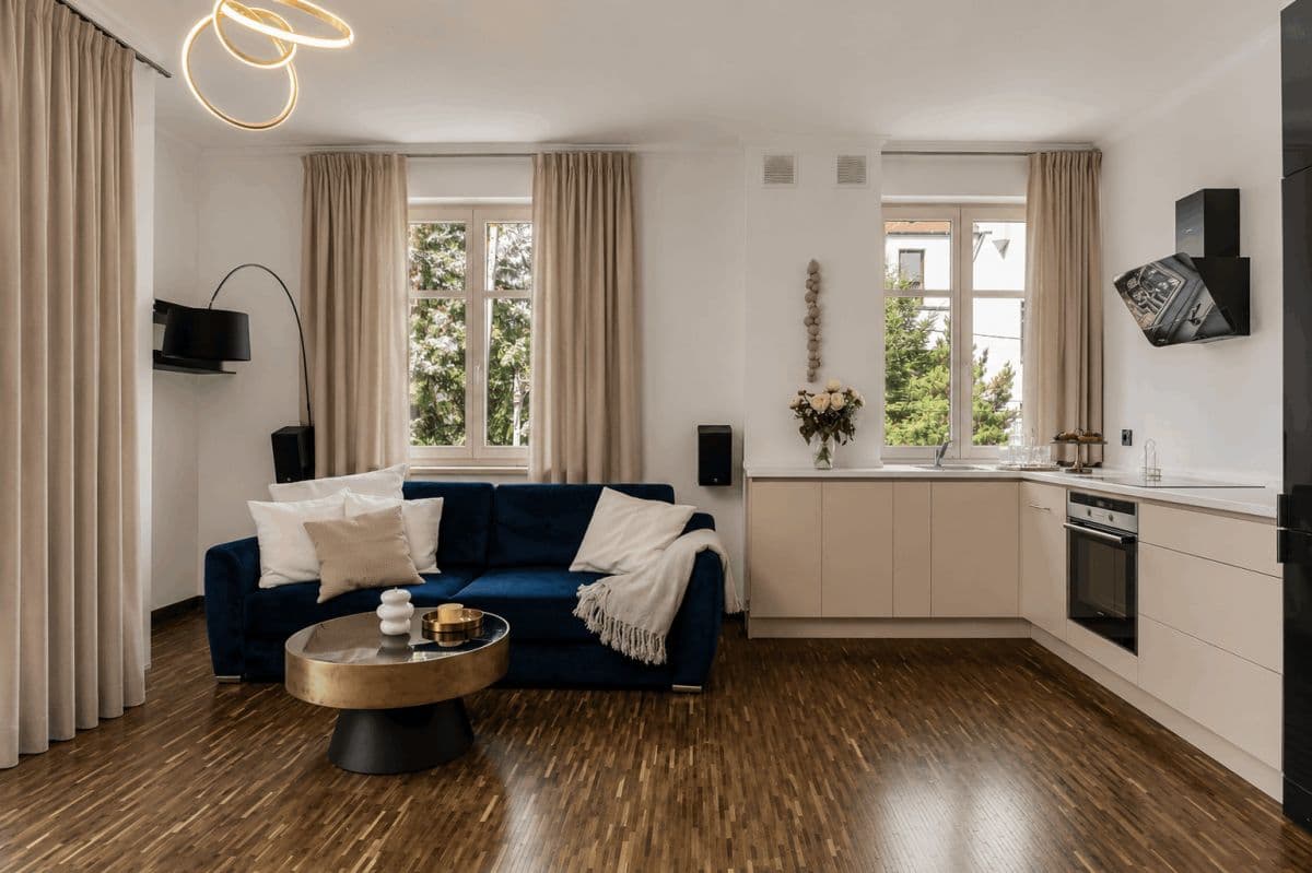 Stylowe 2-pokojowe mieszkanie z dużym balkonem w Wawrze – 12