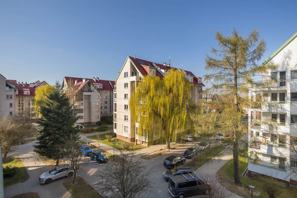 Bright corner apartment in a peaceful area – 13