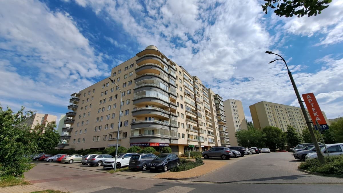 Sunny two-room apartment in new building – 9