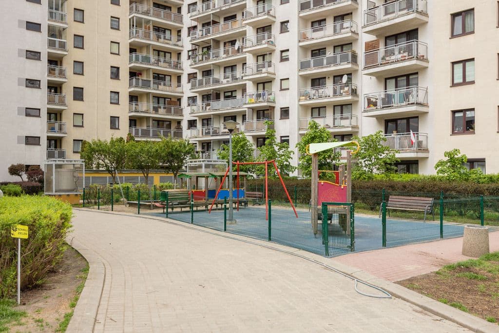 3-room apartment just 1 minute from metro – 25