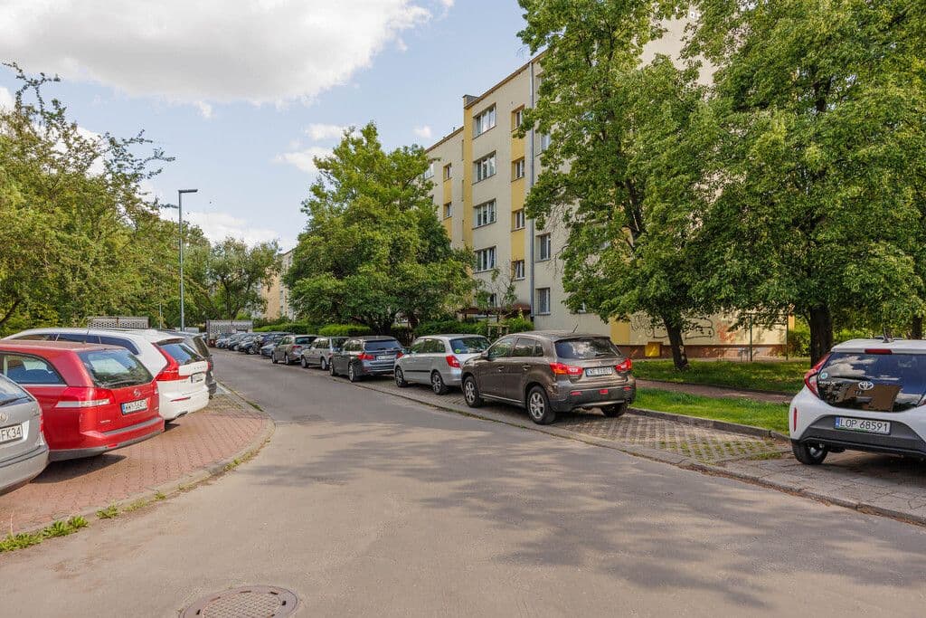 Trzypokojowe mieszkanie z balkonem w zielonym Mokotowie – 18