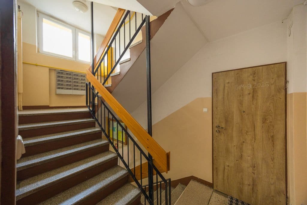 Trzypokojowe mieszkanie z balkonem w zielonym Mokotowie – 19