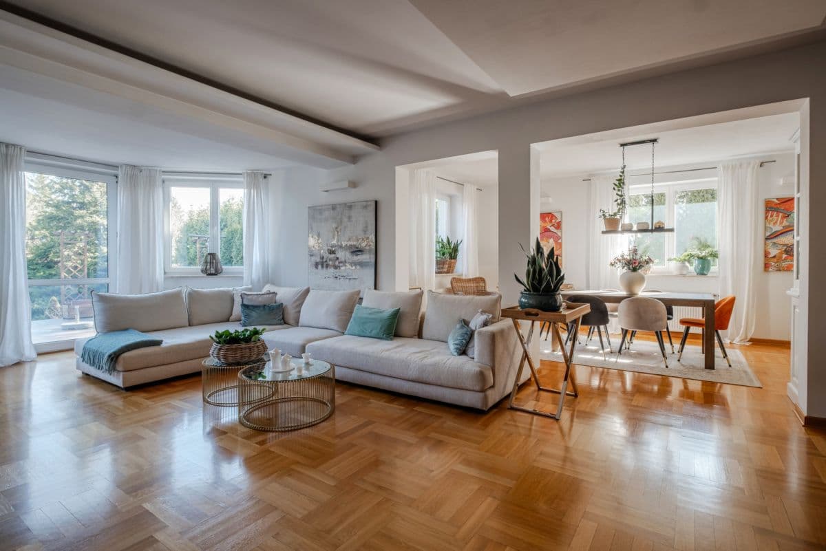Przestronny dom willowy 336 m² z pięknym ogrodem – 11