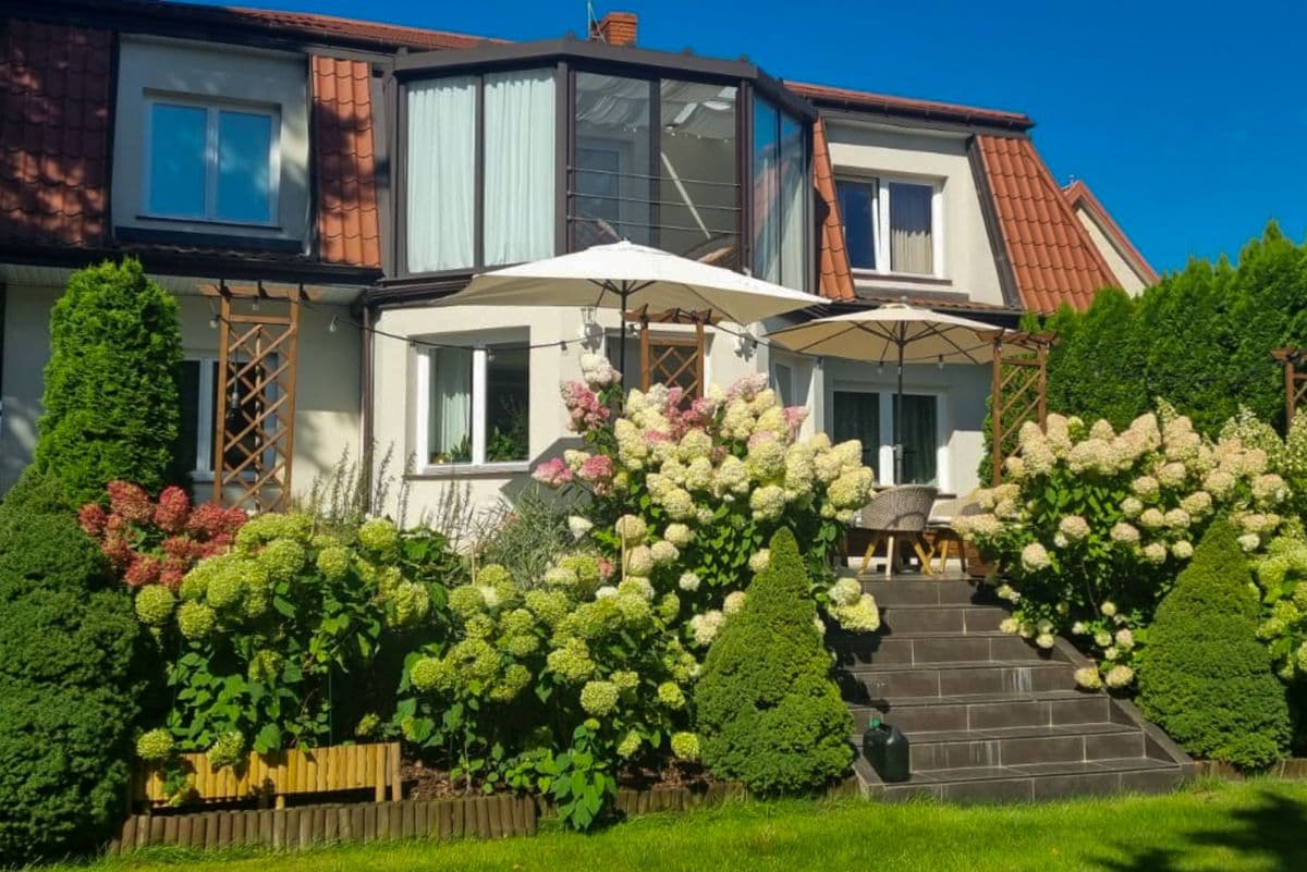 Przestronny dom willowy 336 m² z pięknym ogrodem – 18