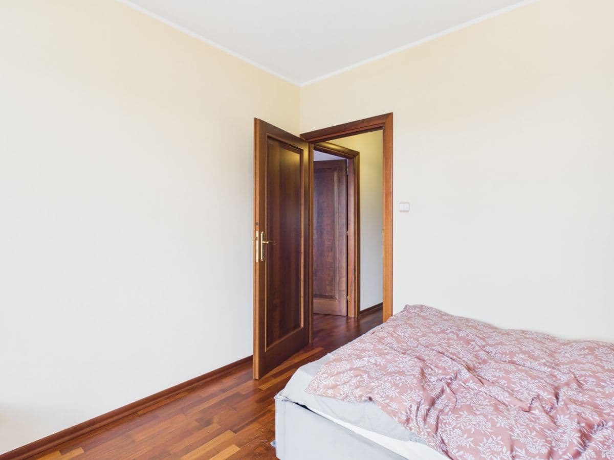 Przestronny 3-pokojowy apartament na Bemowie, gotowy do zamieszkania – 12