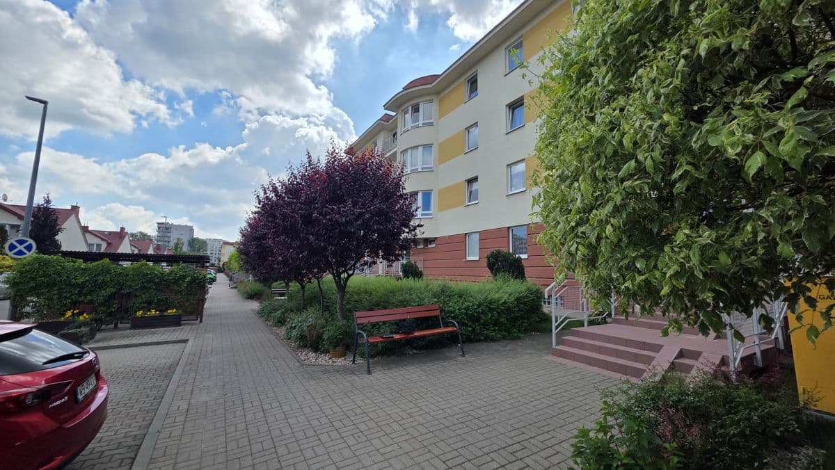 Przestronny 3-pokojowy apartament na Bemowie, gotowy do zamieszkania – 15