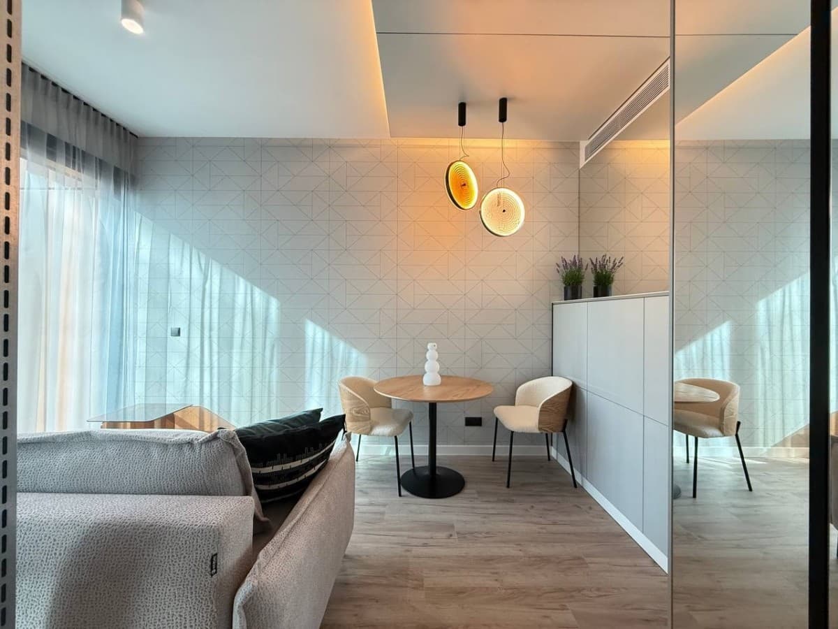 Stylowy apartament 2-pokojowy z widokiem na miasto – 2