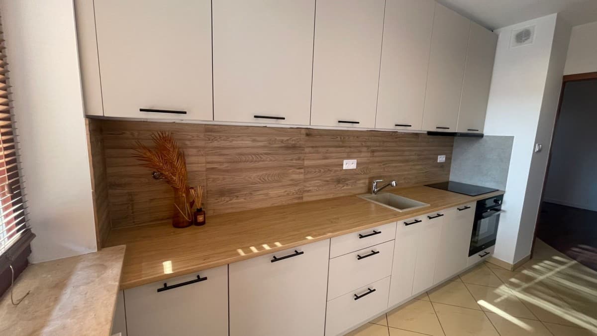 Полностью меблированная квартира 90 м² с балконом – 4