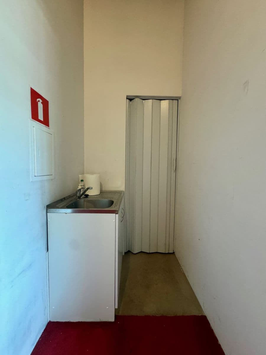 Просторное помещение 60м² на улице Пулава – 7
