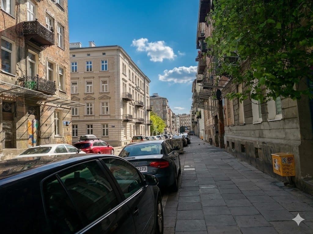 Солнечная комната с отдельной кухней в отличном месте – 8