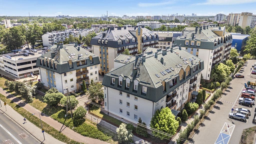 Уникальная трехуровневая квартира с мансардой в Бялулах – 12