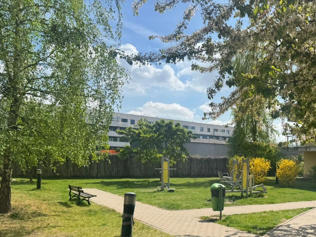 Przestronne mieszkanie 3-pokojowe z dużym balkonem – 15
