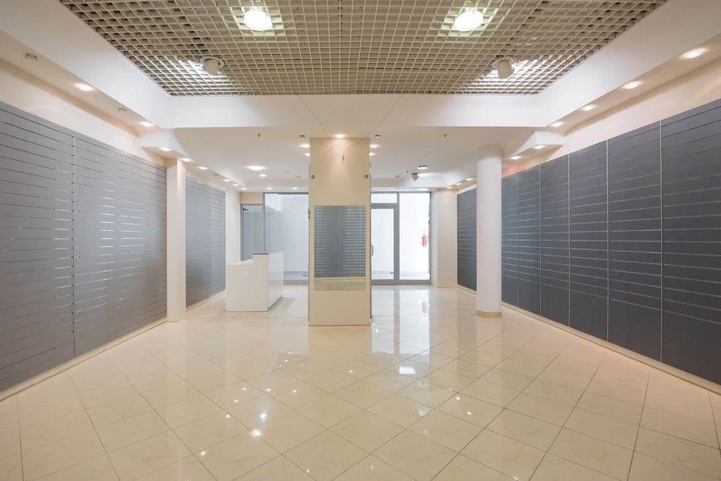 Lokal handlowy w Galerii Ursynów przy Metro Natolin – 1
