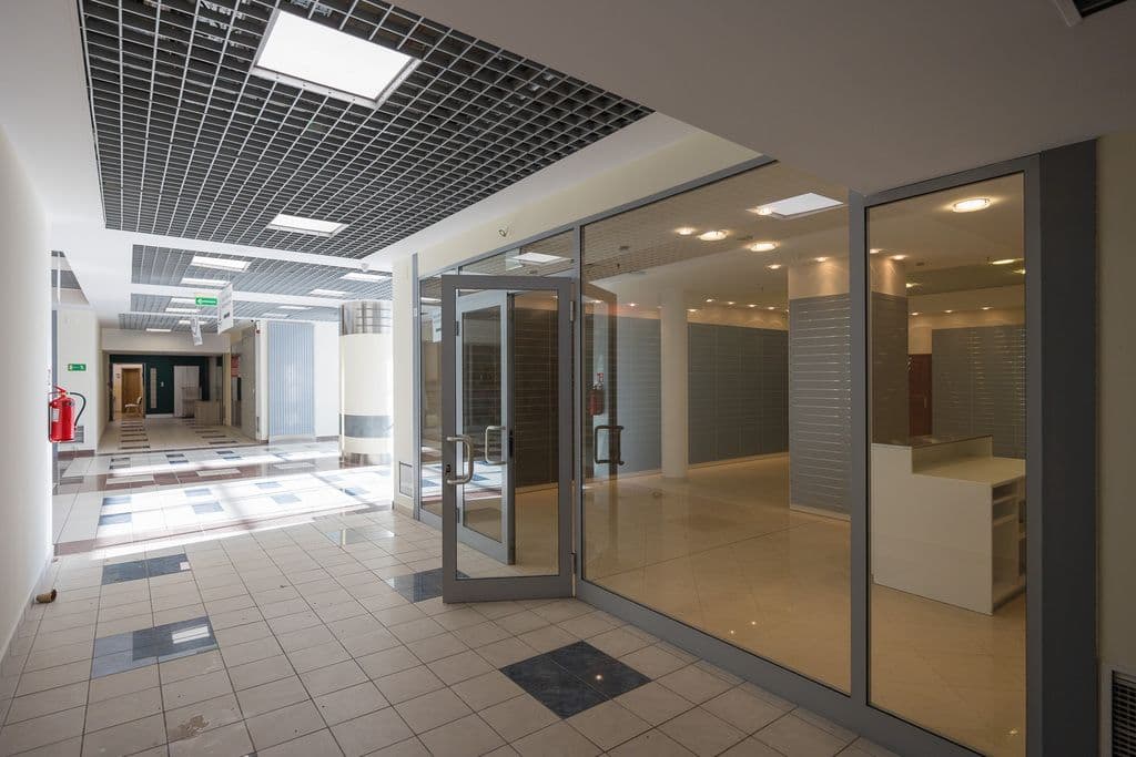 Lokal handlowy w Galerii Ursynów przy Metro Natolin – 11