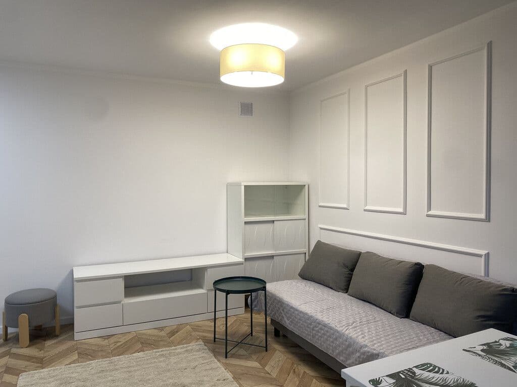 Świeżo po remoncie mieszkanie z dużym balkonem – 6