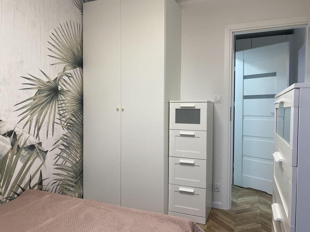 Świeżo po remoncie mieszkanie z dużym balkonem – 10