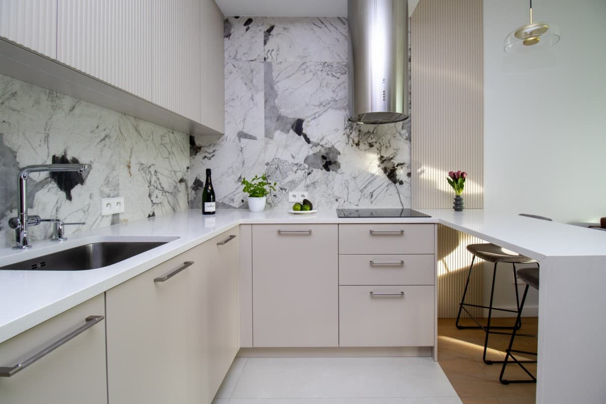 Apartament 2-pokojowy z niezwykłym widokiem na miasto – 6