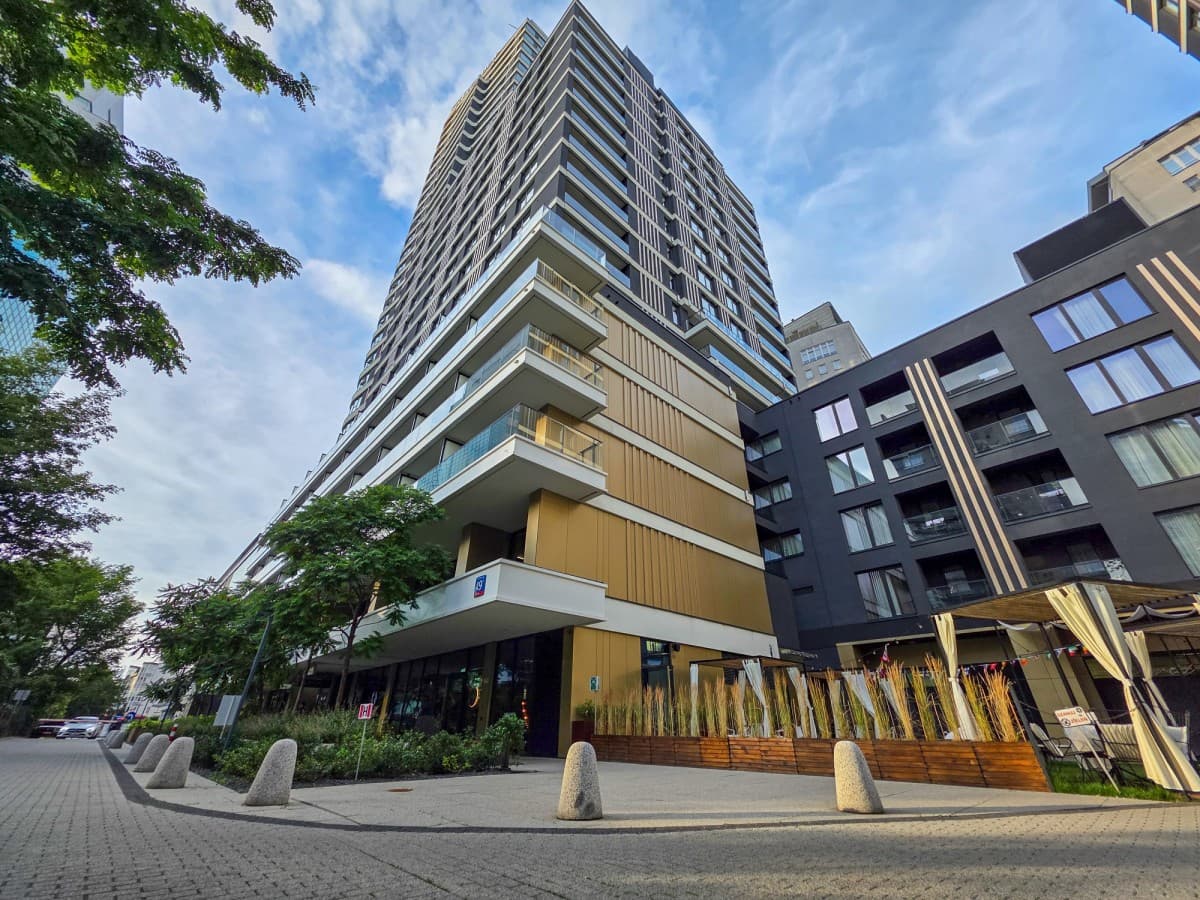 Apartament 2-pokojowy z niezwykłym widokiem na miasto – 20