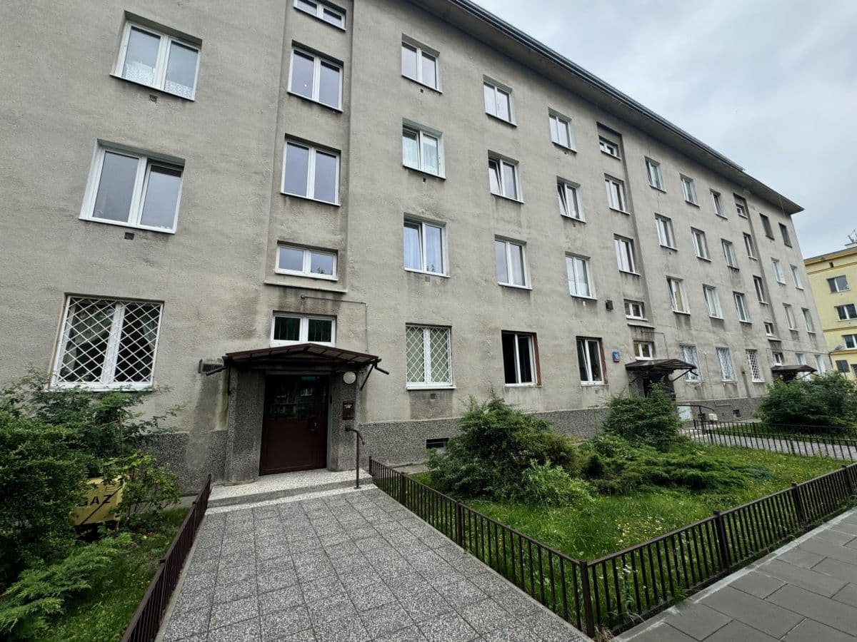 Nowoczesne dwupokojowe mieszkanie w centrum – 13