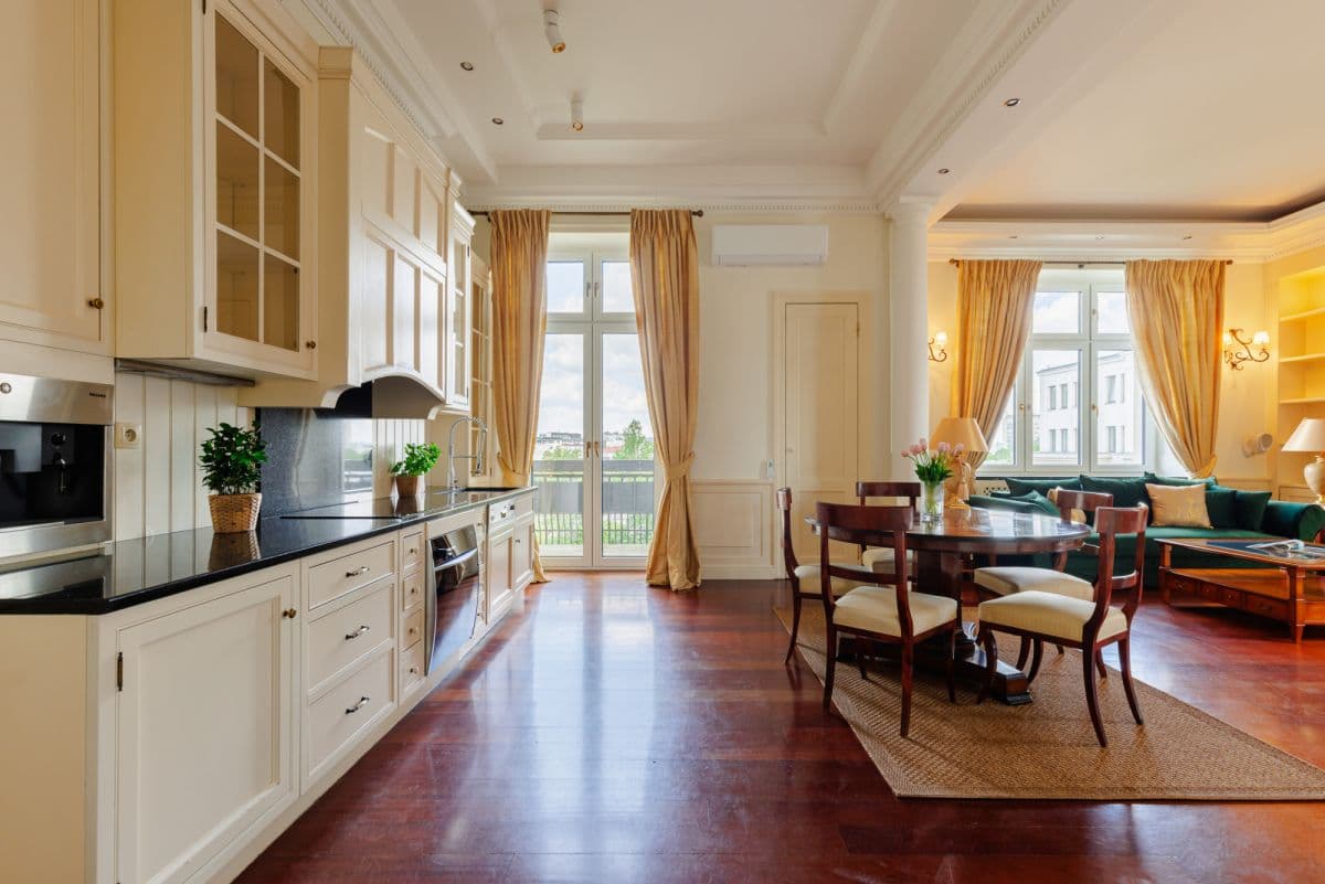 Stylowy apartament w zabytkowej kamienicy – 4