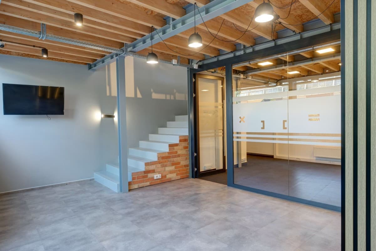 Nowoczesne biuro 170 m² po remoncie w Żoliborzu – 5