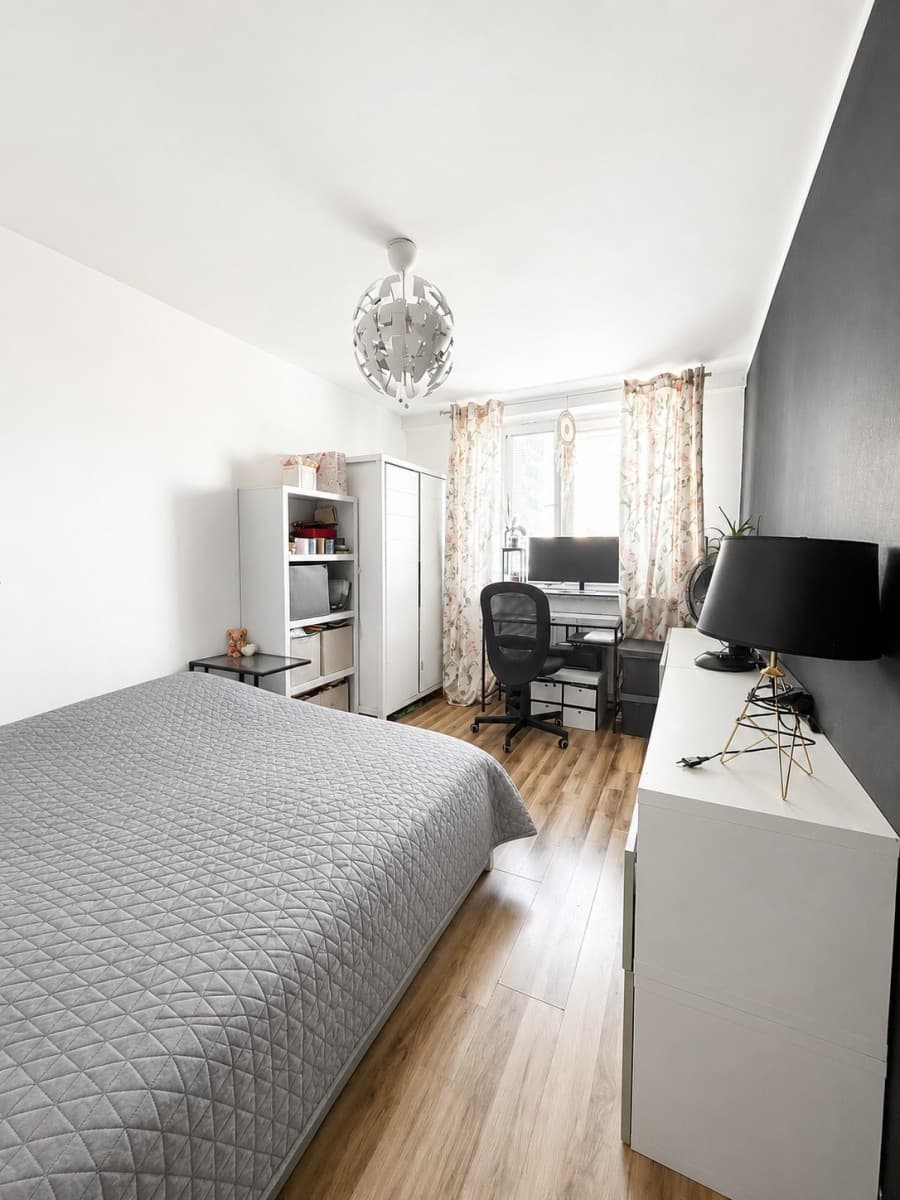 Przestronne mieszkanie 3-pokojowe z balkonem na Pradze – 10