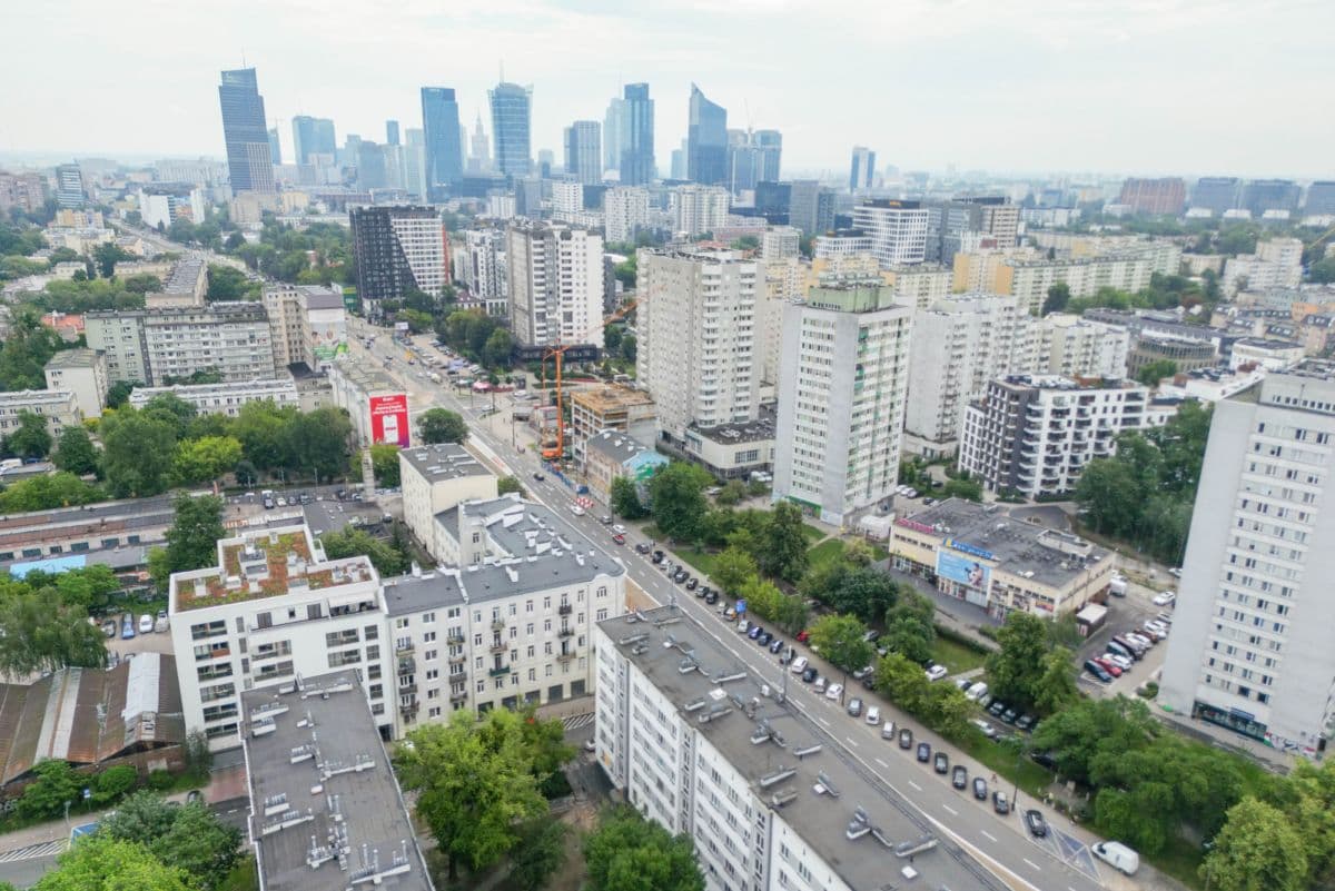 Lokal użytkowy parterowy z dostępem do ogródka – 19