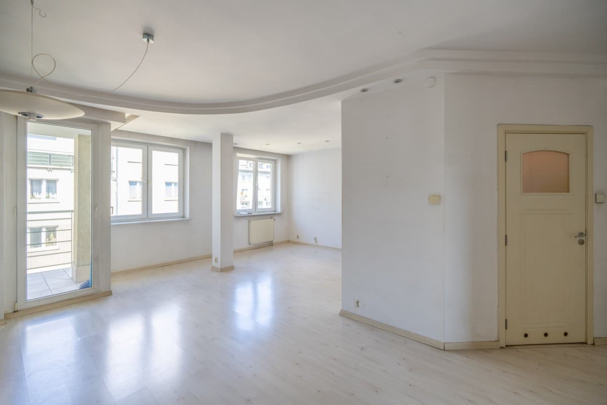 Przestronne 99 m² mieszkanie dwupoziomowe z dwoma balkonami – 2