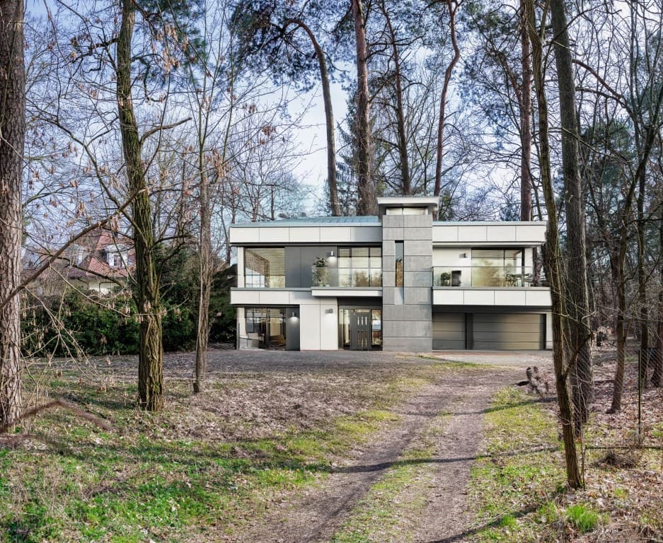 Spacious wooded plot in prestigious Konstancin-Jeziorna – 1