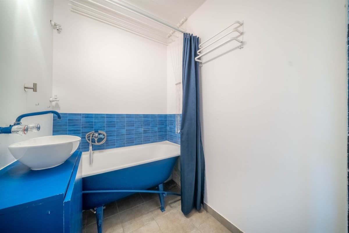 Spacious 4-room apartment near Bemowo Metro – 17