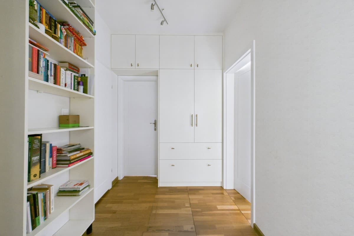 Charming 3-room apartment in tranquil Rembertów – 17