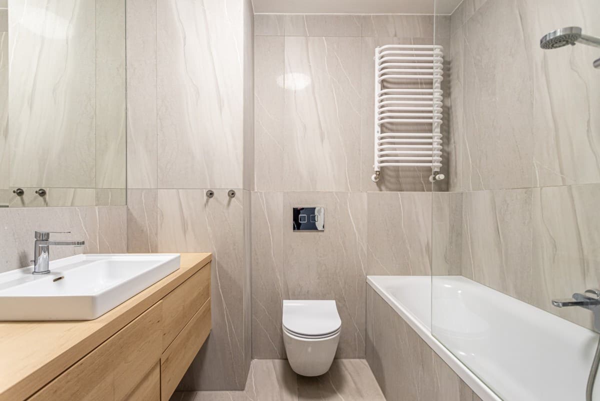 Stylish 3-bedroom apartment with two terraces near Szwedzka Metro – 8