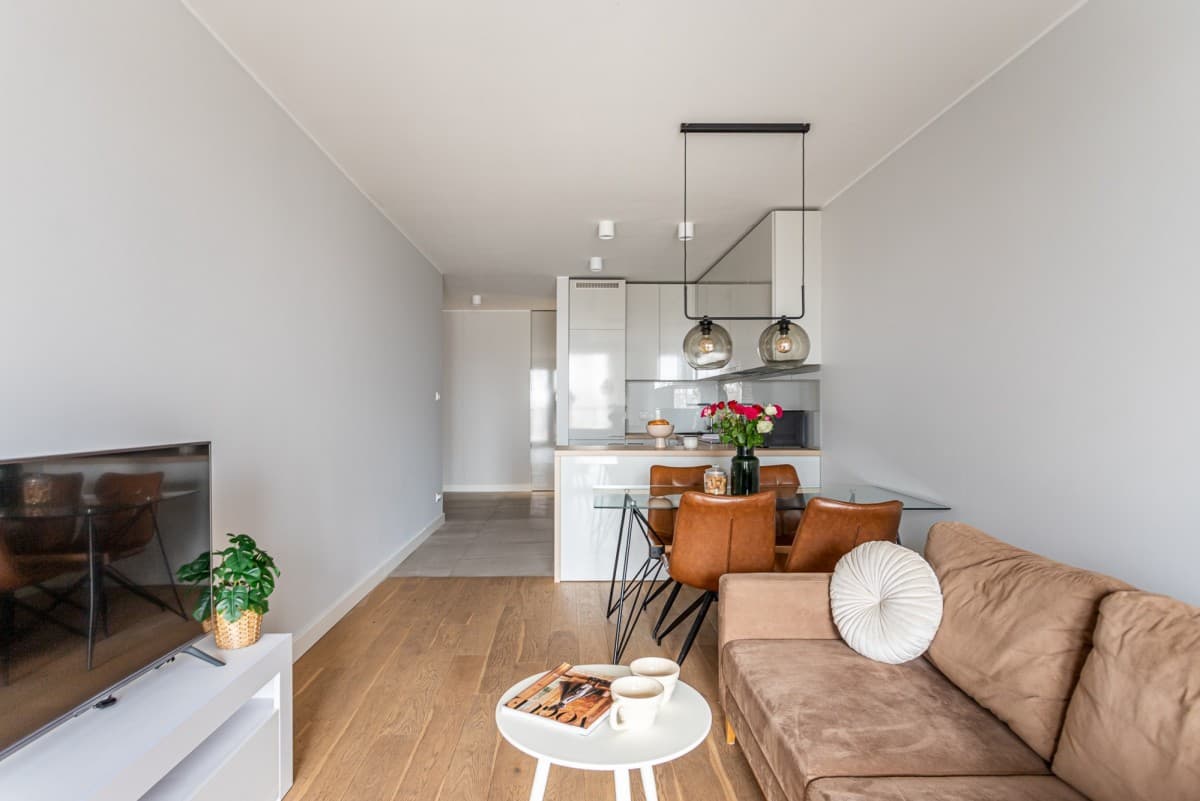 Stylish 3-bedroom apartment with two terraces near Szwedzka Metro – 3